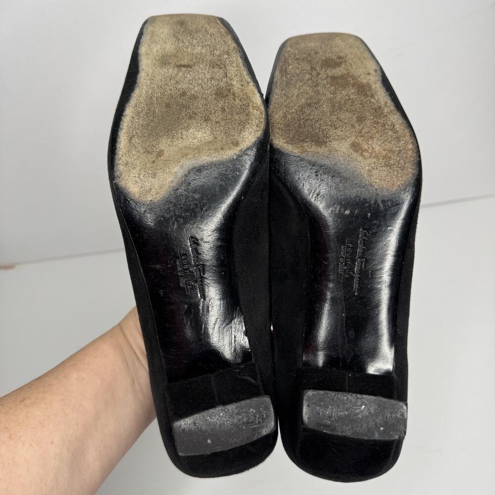 Vintage Salvatore Ferragamo Shoes Womens Size 8.5 Black Suede Heel Pumps Italy - Picture 10 of 10